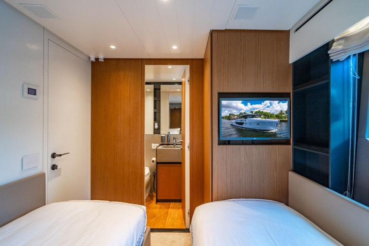 Snack Money Yacht Photos Pics 