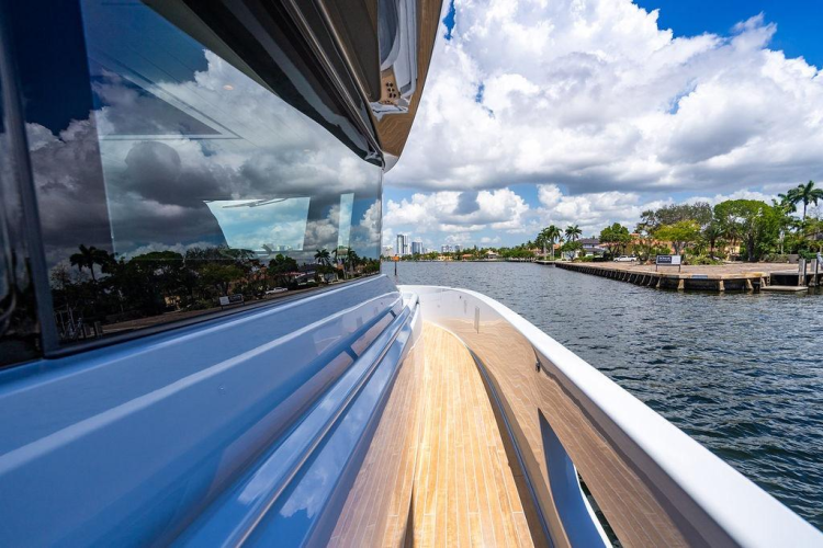 Snack Money Yacht Photos Pics 