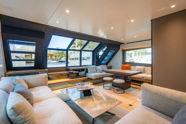 Snack Money Yacht Photos Pics 