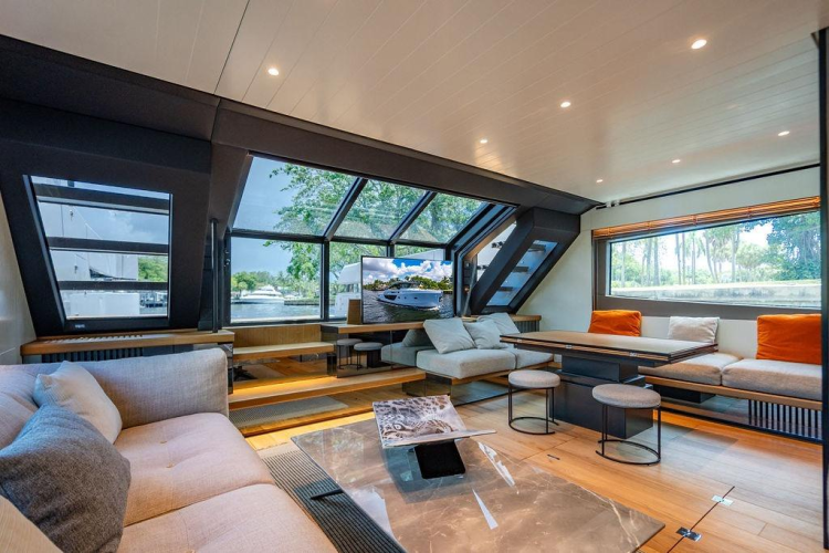 Snack Money Yacht Photos Pics 