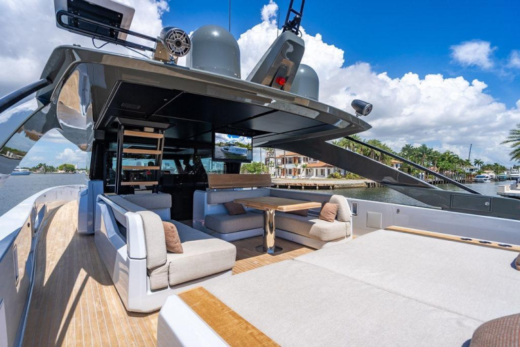 Snack Money Yacht Photos Pics 