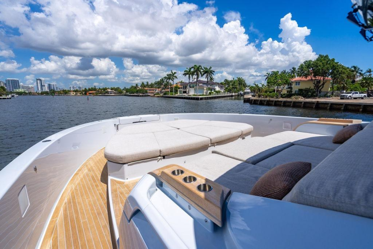 Snack Money Yacht Photos Pics 