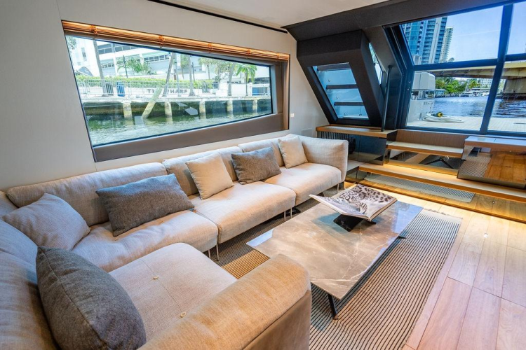 Snack Money Yacht Photos Pics 