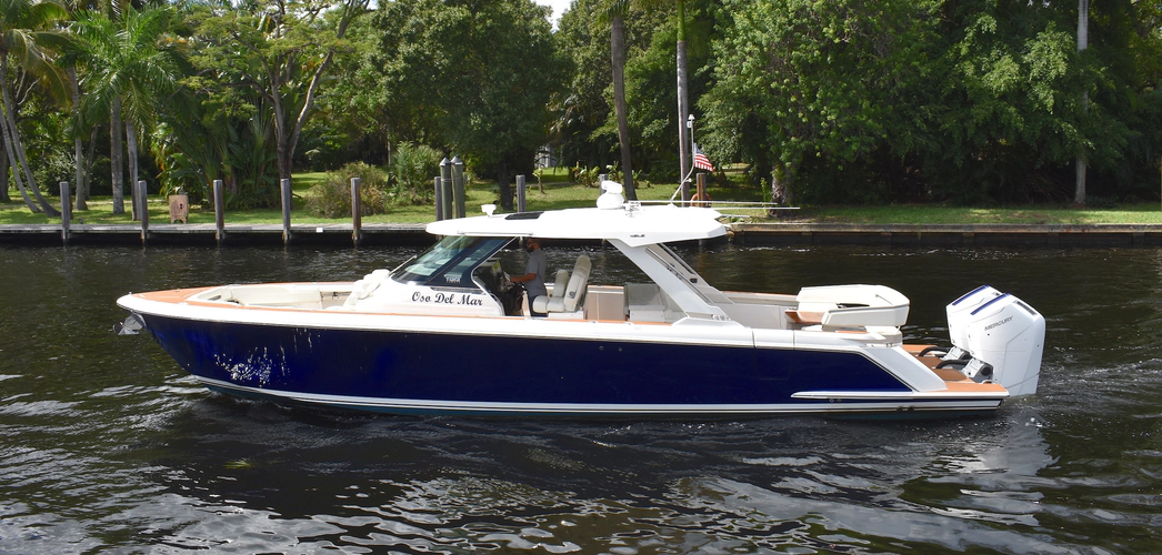 43' Tiara 2022