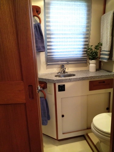 Endurance Yacht Photos Pics 