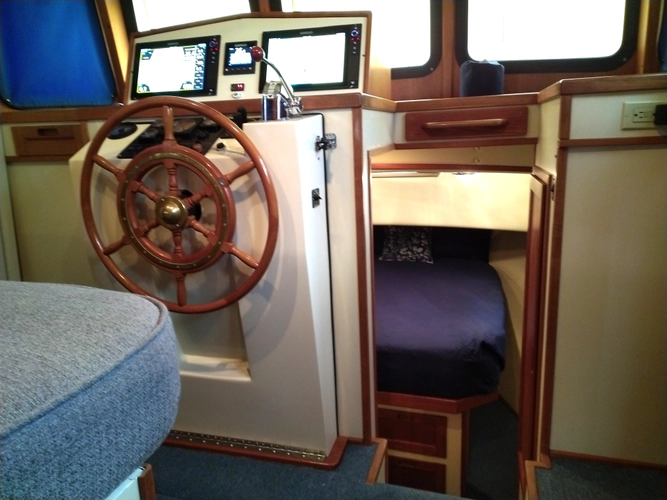 Endurance Yacht Photos Pics 