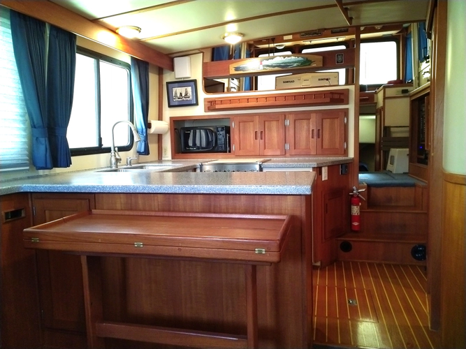 Endurance Yacht Photos Pics 