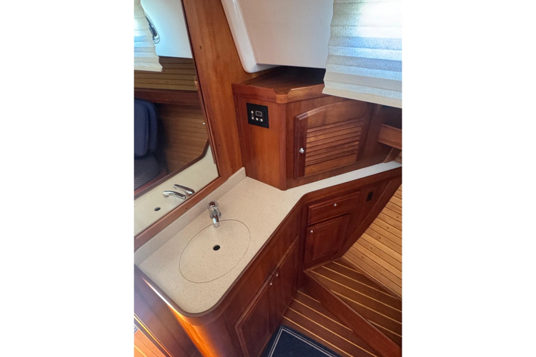 Lady Slipper Yacht Photos Pics 