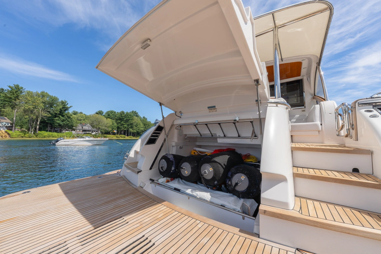 Lyrica Yacht Photos Pics 