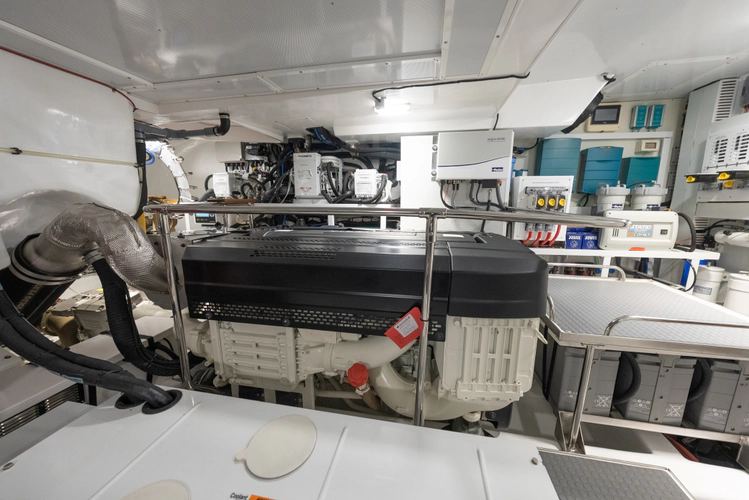 Lyrica Yacht Photos Pics 
