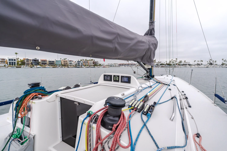 Raven Yacht Photos Pics 