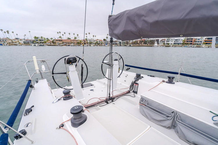 Raven Yacht Photos Pics 