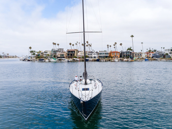 Raven Yacht Photos Pics 