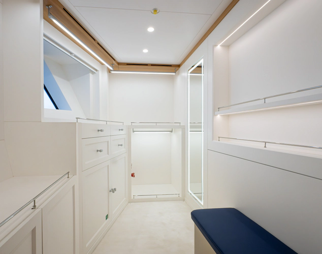 Seven Seas Yacht Photos Pics 