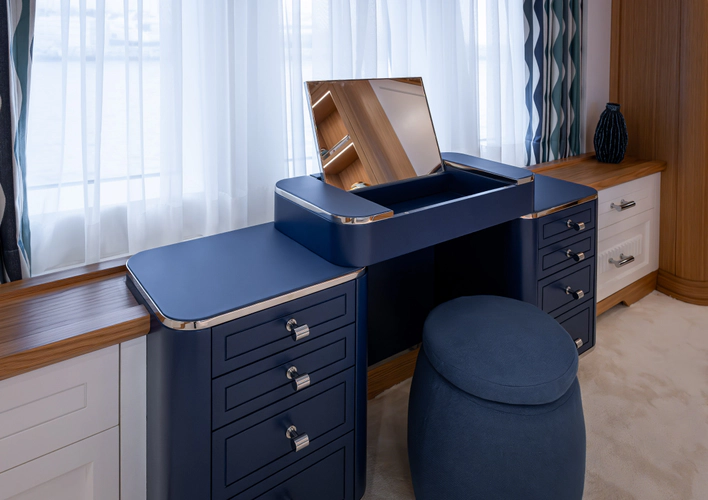 Seven Seas Yacht Photos Pics 