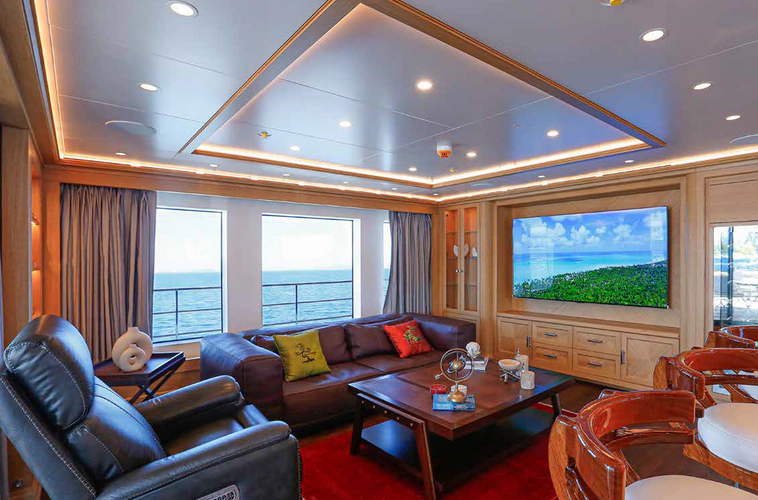 Seven Seas Yacht Photos Pics 