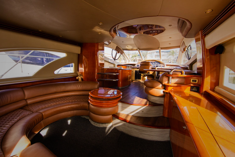 Belle Yacht Photos Pics 