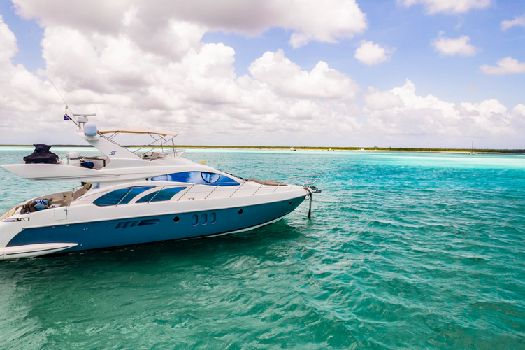 Belle Yacht Photos Pics 