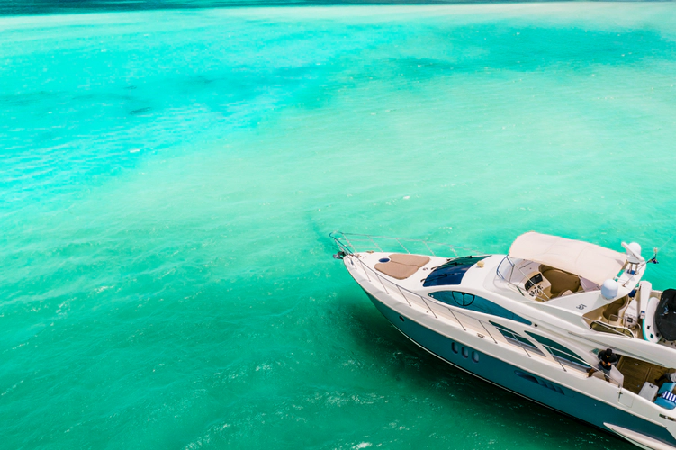 Belle Yacht Photos Pics 