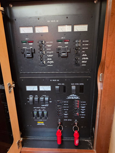 La Jefa Yacht Photos Pics 