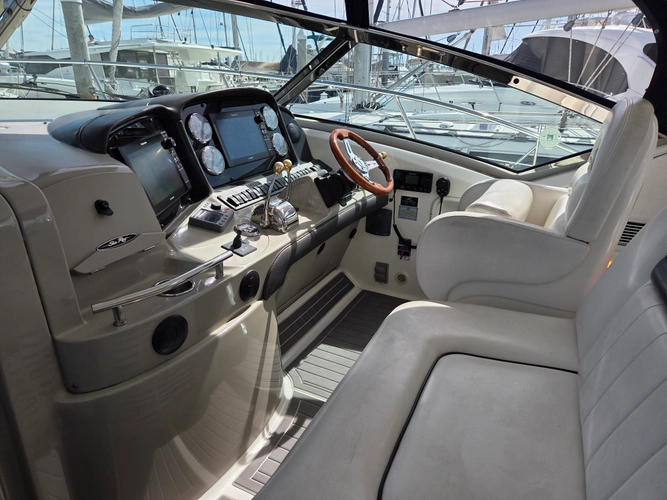 La Jefa Yacht Photos Pics 