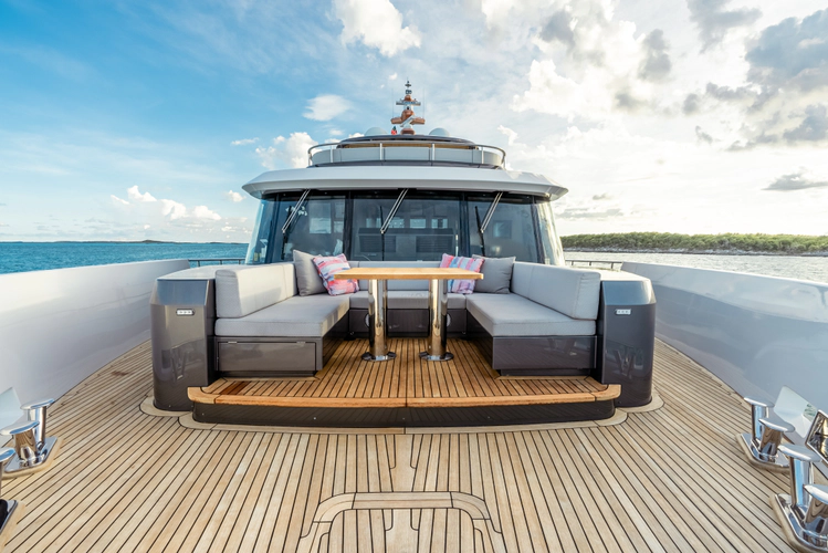 Vivace Yacht Photos Pics 