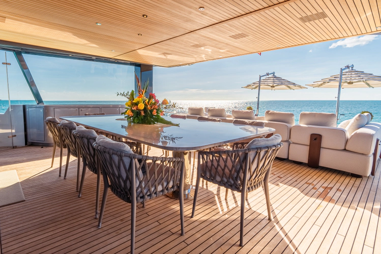 Vivace Yacht Photos Pics 