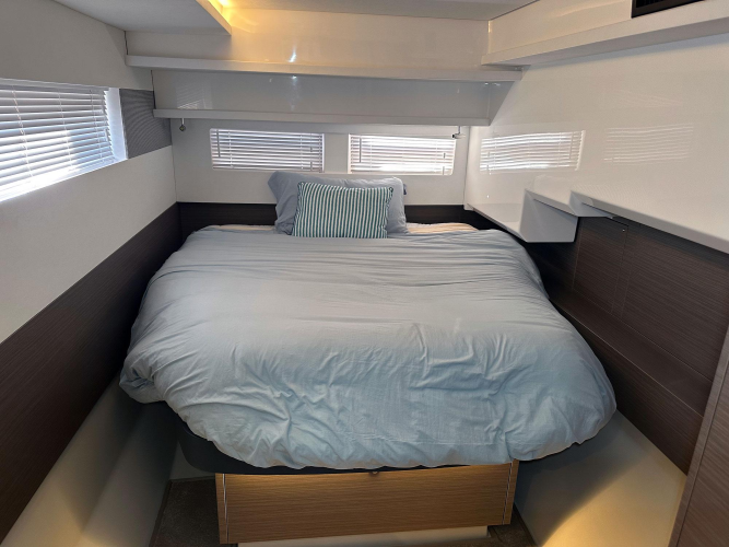 Hamlet Yacht Photos Pics 