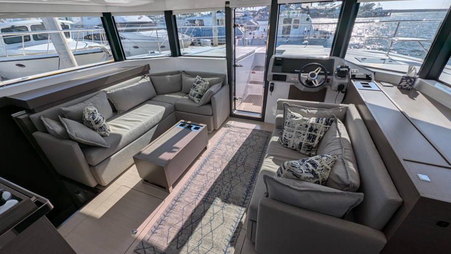 Hamlet Yacht Photos Pics 