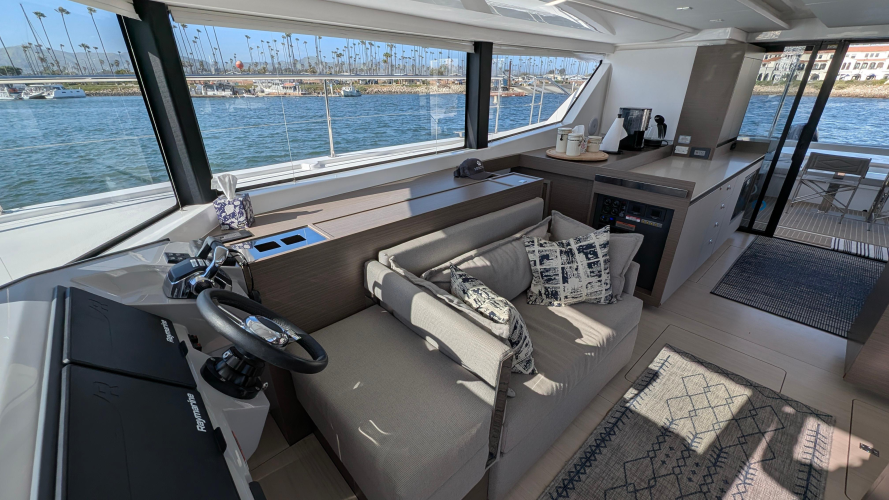 Hamlet Yacht Photos Pics 
