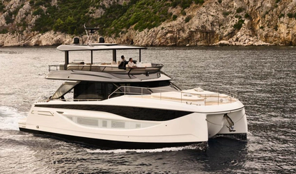 59' Prestige 2027