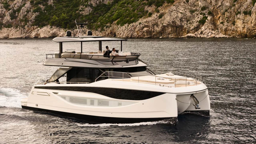 59' Prestige 2027