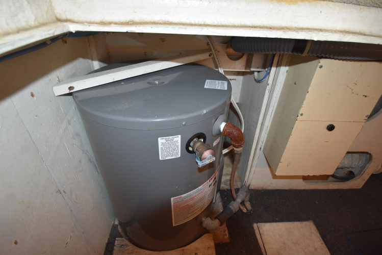 Dram-buoy Yacht Photos Pics 