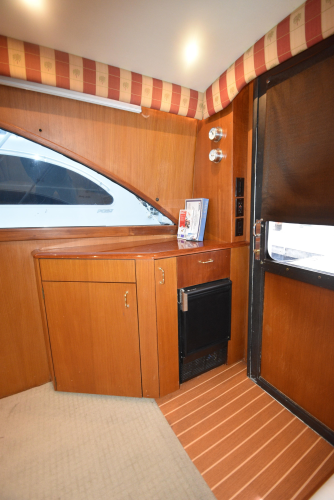 Dram-buoy Yacht Photos Pics 