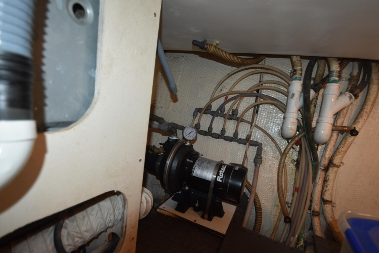 Dram-buoy Yacht Photos Pics 