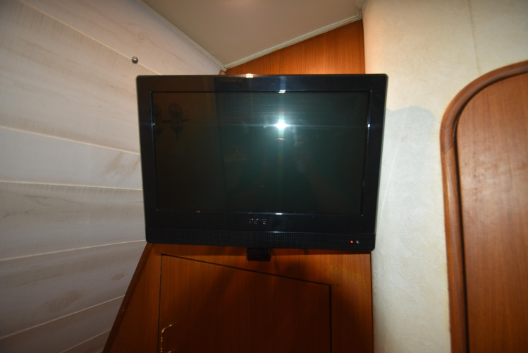 Dram-buoy Yacht Photos Pics 