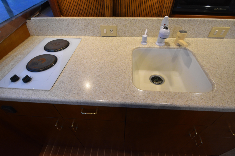 Dram-buoy Yacht Photos Pics 