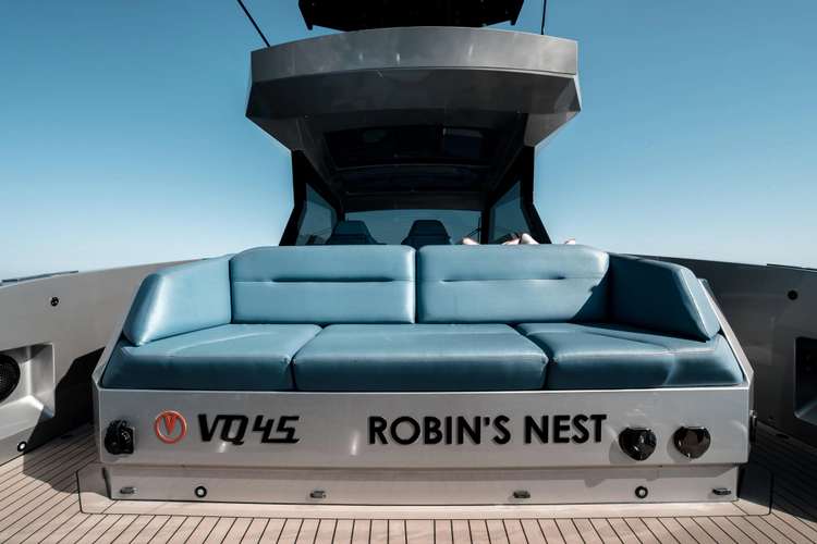 Robin's Nest Yacht Photos Pics 