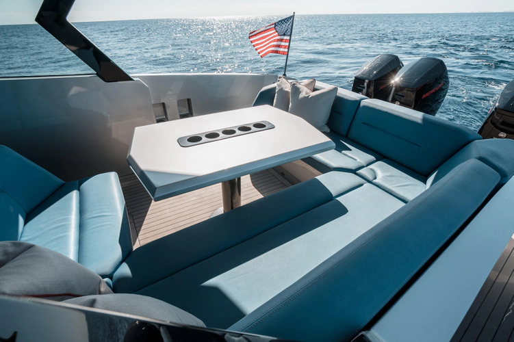 Robin's Nest Yacht Photos Pics 