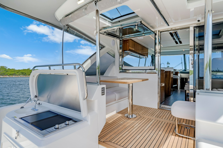 505 Suv Yacht Photos Pics 