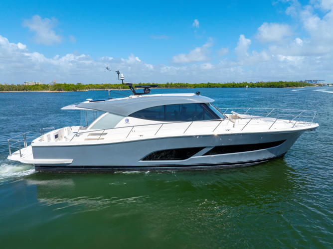 505 Suv Yacht Photos Pics 