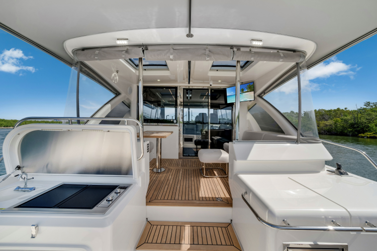 505 Suv Yacht Photos Pics 