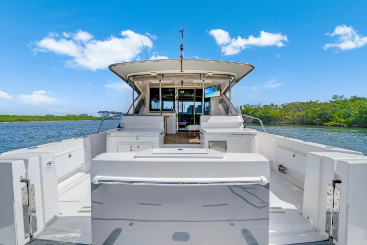 505 Suv Yacht Photos Pics 