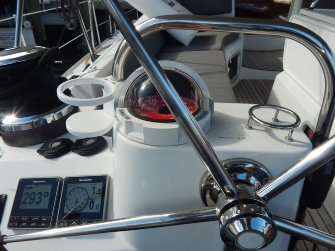 Respite Yacht Photos Pics 