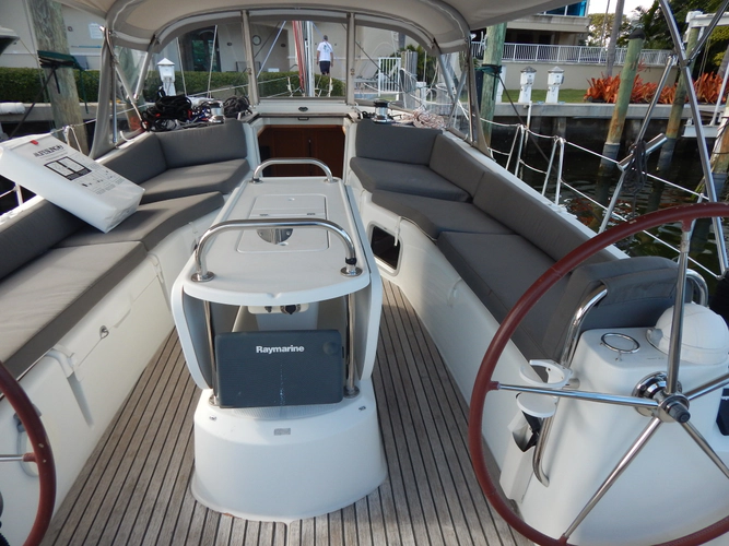 Respite Yacht Photos Pics 