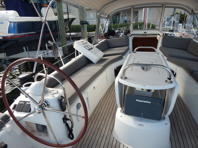 Respite Yacht Photos Pics 