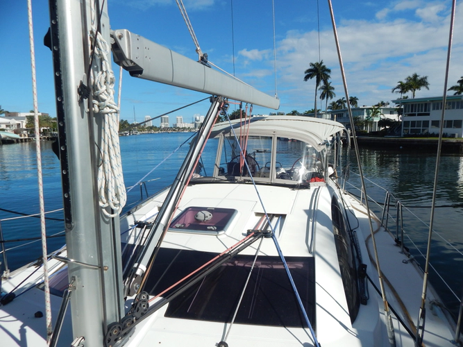 Respite Yacht Photos Pics 