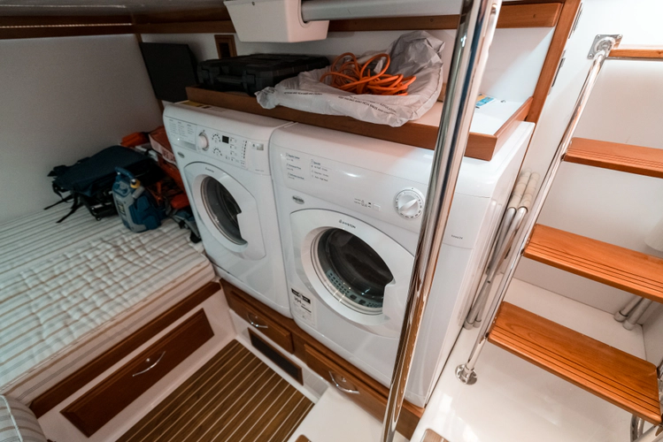 Five Bears Ix Yacht Photos Pics 