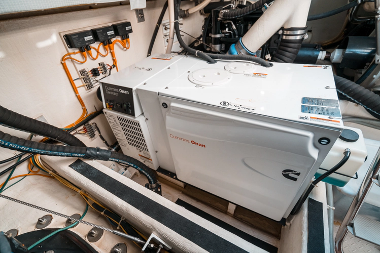 Five Bears Ix Yacht Photos Pics 