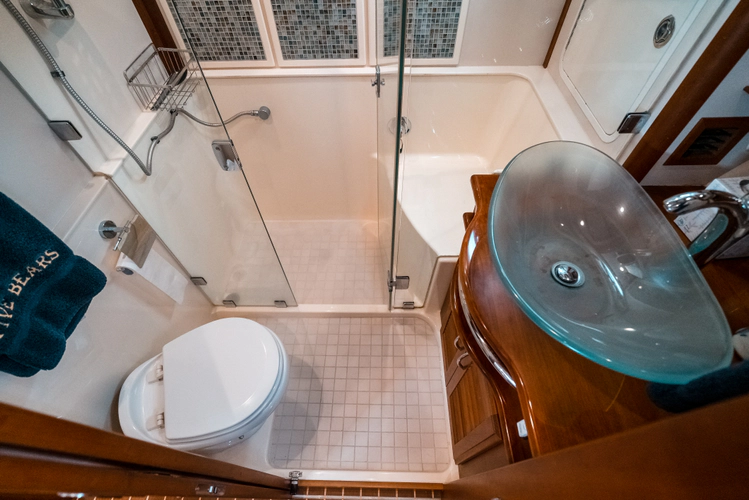 Five Bears Ix Yacht Photos Pics 